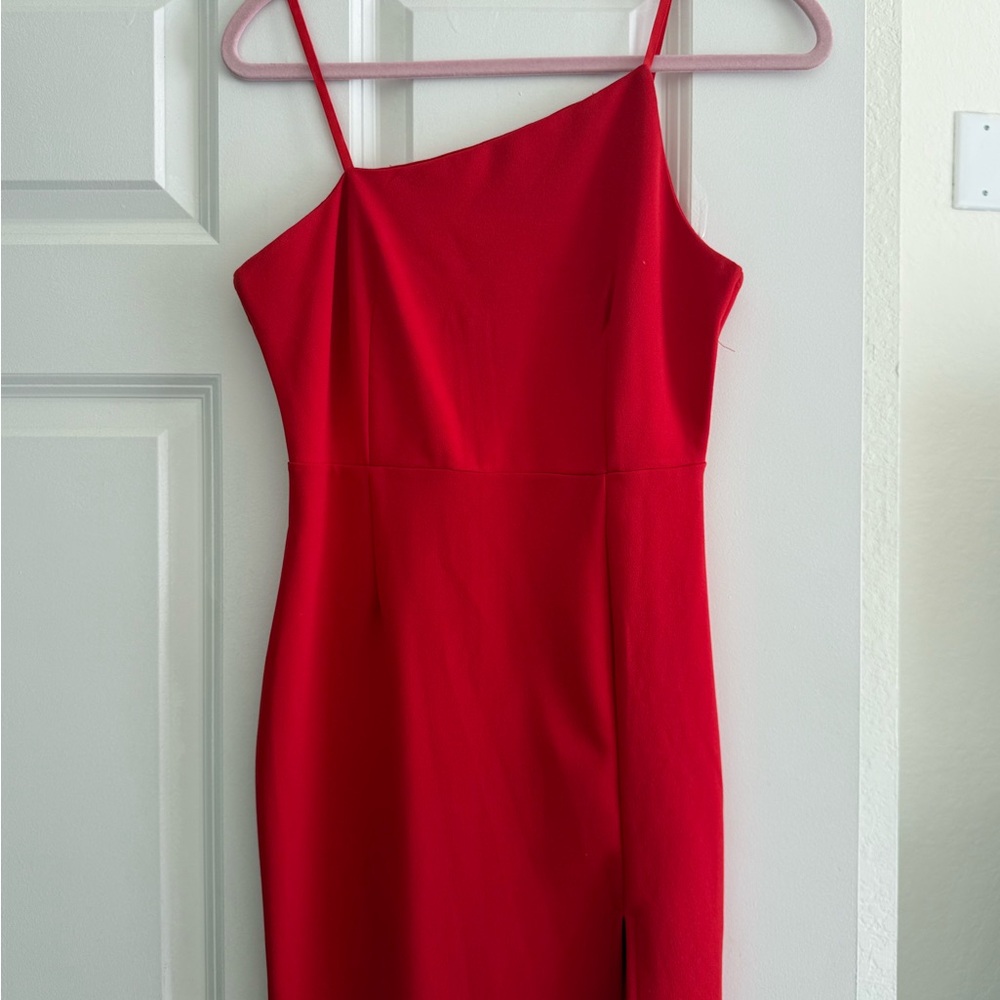 Elegant Red Sleeveless Dress